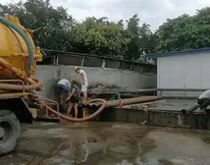 瀍河抽化粪池自动清理的方法
